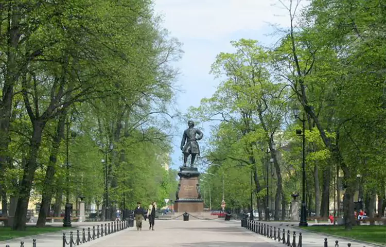 پارک پتروفسکی