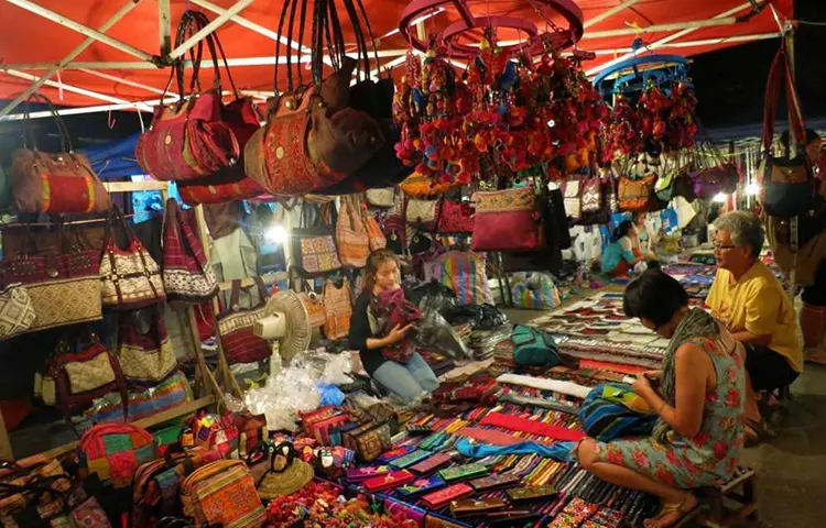 بازار شبانه ویتنام