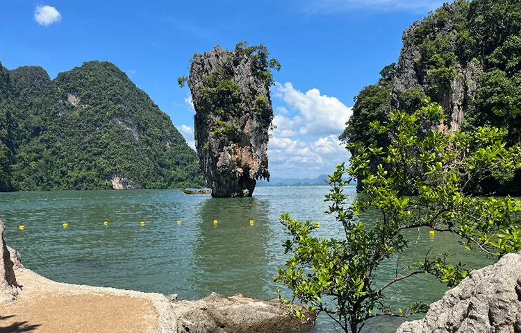 خلیج فانگ نگا