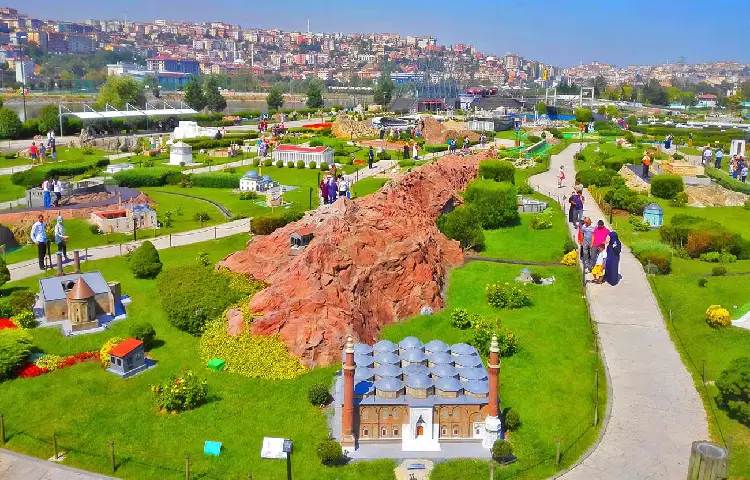 مینیاتورک